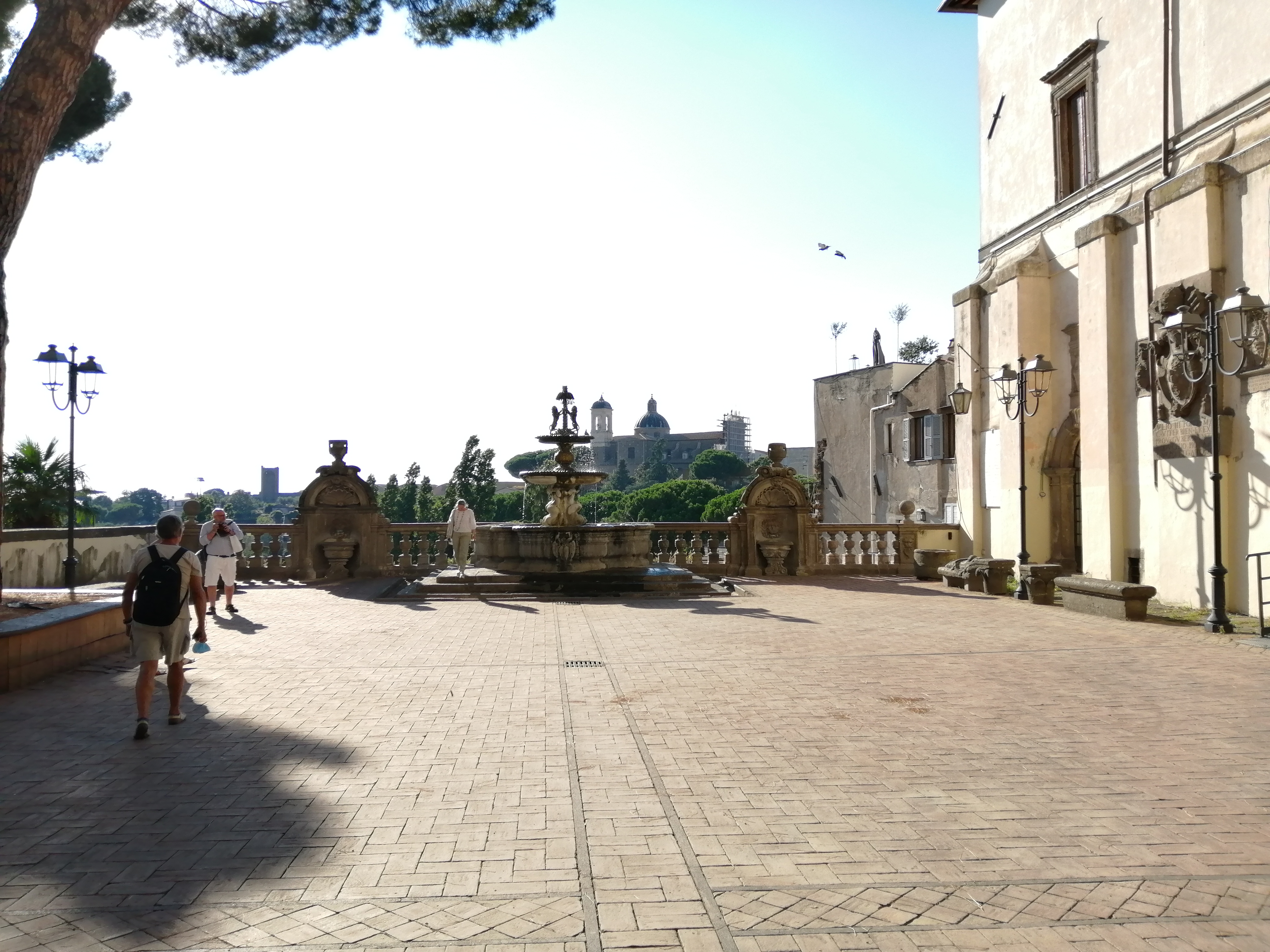 La Terrazza Panoramica di Viterbo nei pressi del Palazzo dei Priori, un ottimo posto per vedere bellissimi tramonti, Viterbo, Lazio