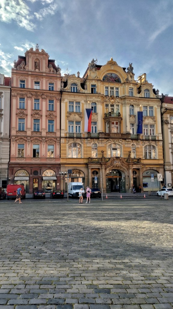 Edifici in Piazza della Citta Vecchia, nel quartiere Staré Město, a Praga, in Cechia