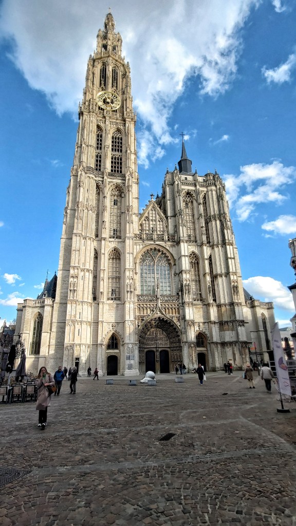 La grande Cattedrale di Anversa in stile gotico brabantino, Fiandre, Belgio