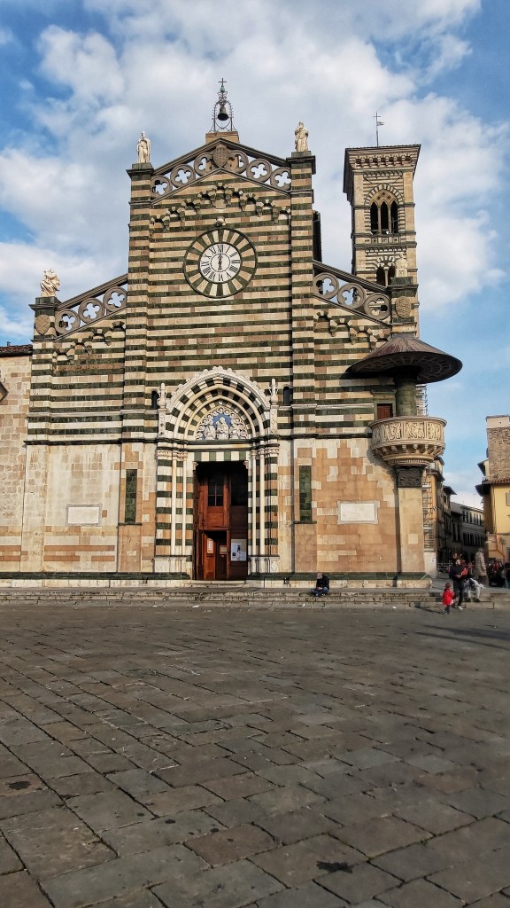 Il Duomo di Prato in stile romanico, Toscana