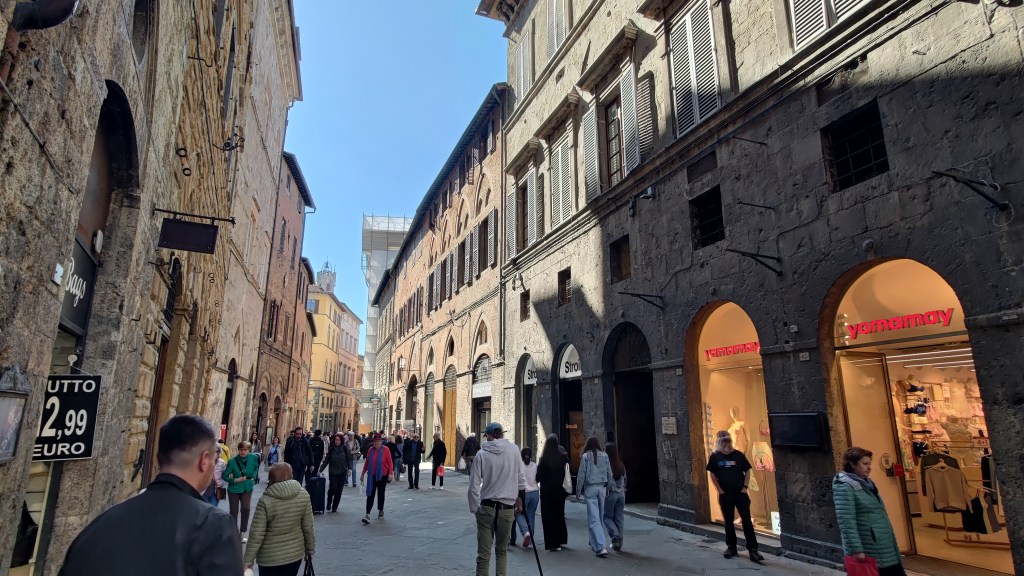 Banchi di Sopra a Siena