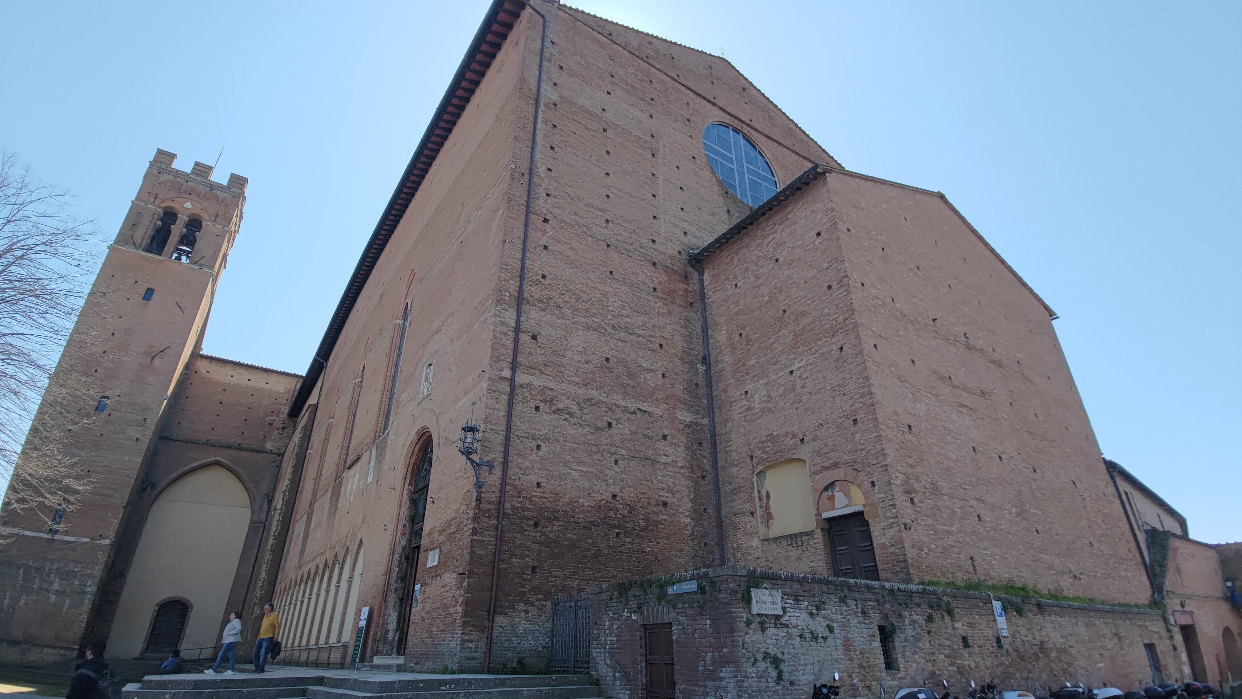 La Basilica di San Domenico che ospita gli affreschi del Sodoma e la testa di Santa Caterina, Siena, Toscana