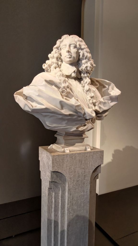 Il Busto di Francesco I d'Este realizzato dallo scultore Gian Lorenzo Bernini ed esposto nella Galleria Estense di Modena 