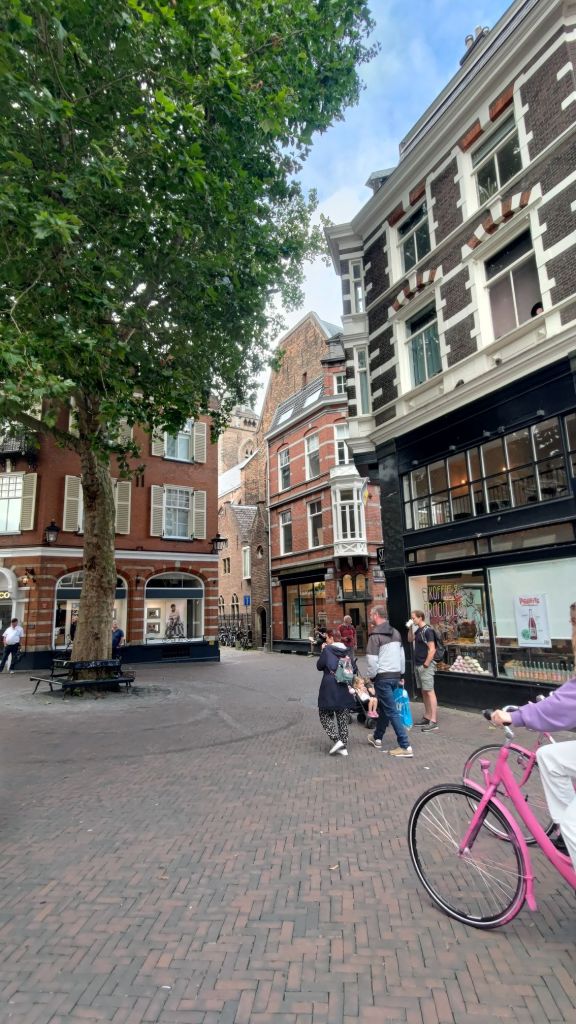 Strade del centro di Utrecht, nei Paesi Bassi