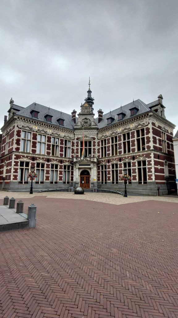La sede dell'università di Utrecht nel centro città, Paesi Bassi