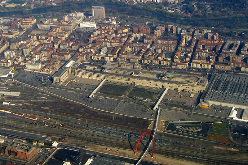 Il complesso del Lingotto di Torino visto dall'alto