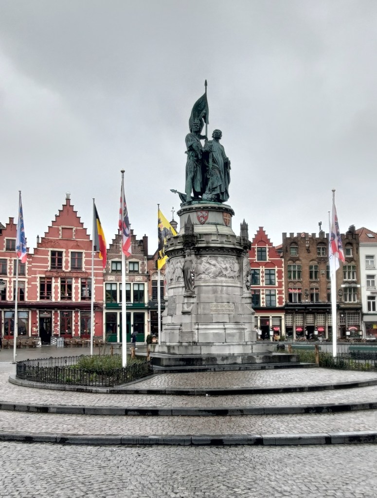 Statua di Pieter de Coninck e Jan Breydel, eroi fiamminghi, Bruges, Belgio
