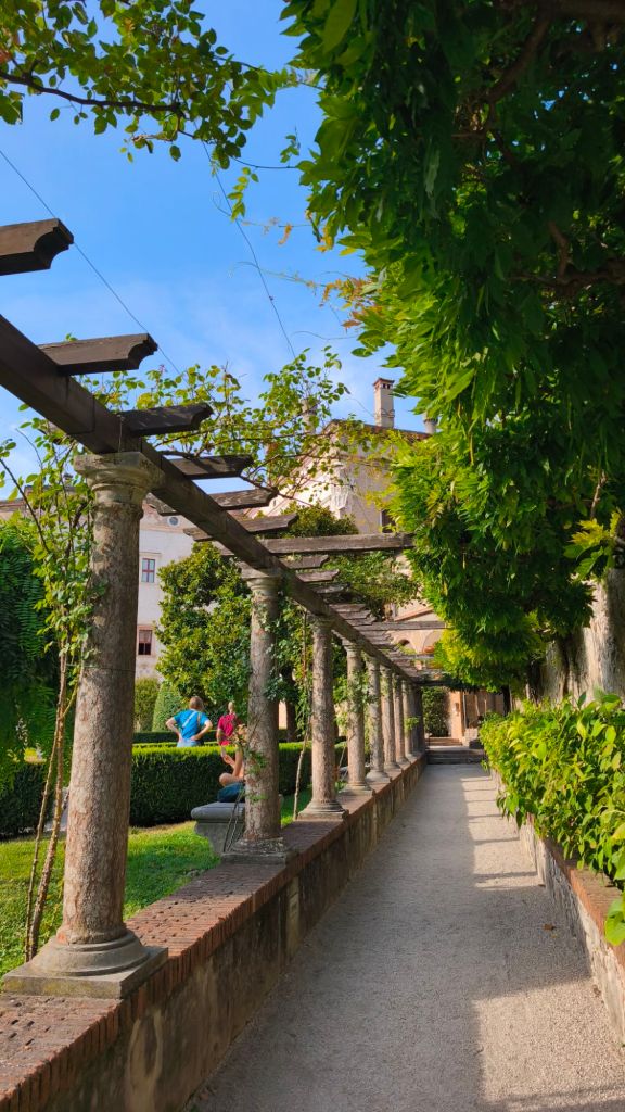 Anfratto dei giardini del Castello del Buonconsiglio, Trento