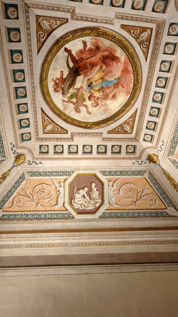 Soffitto affrescato dell'appartamento privato del Duca Ferdinando di Borbone presso la Reggia di Colorno, in provincia di Parma, Emilia Romagna